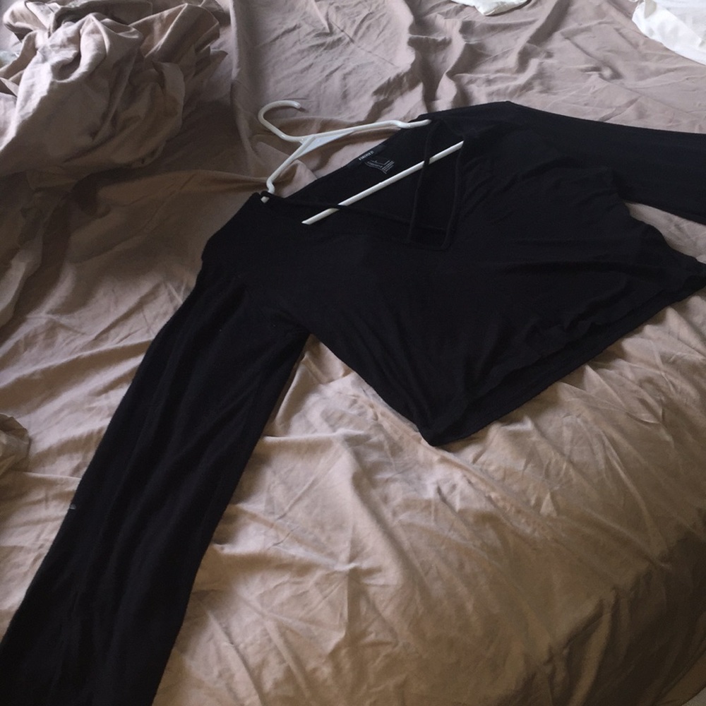 Long sleeve crop top